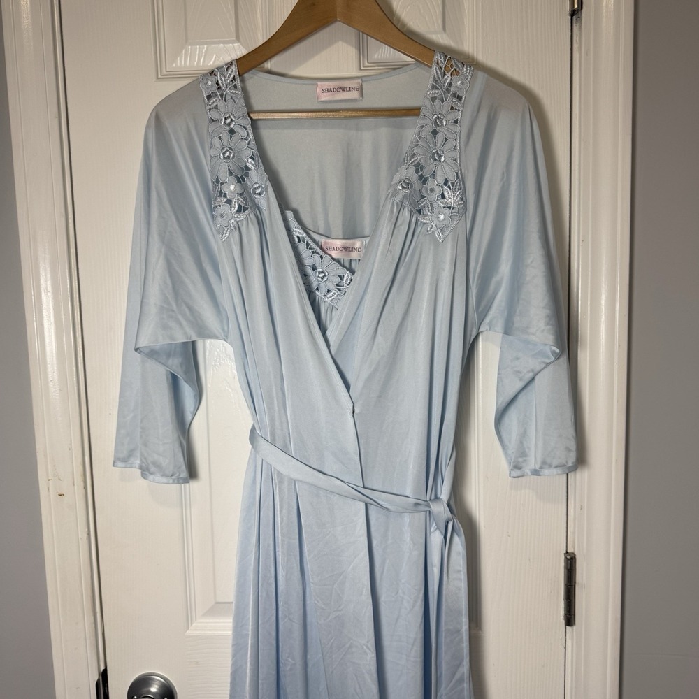 Shadowline Gown & Robe Set Blue Floral Embroidered Trim Womens Size Small VTG - Picture 2 of 7
